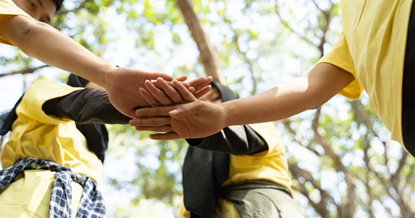 Community action prevent dengue mosquito bites. Living in dengue mosquito endemic areas